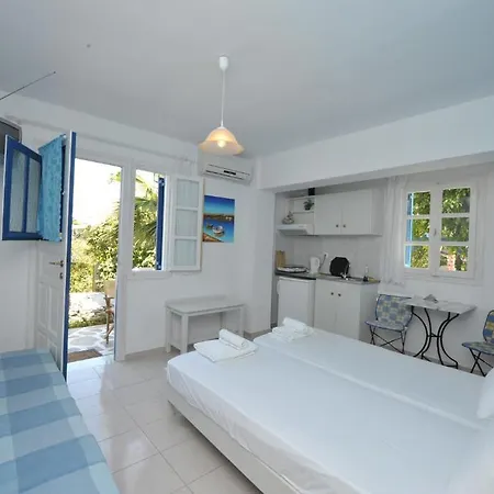 Sofia Amorgos-katapola 3*