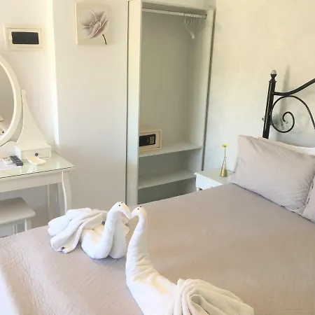 Sofia Amorgos-katapola 3*